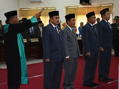 Pimpinan DPRD Kabupaten Kediri Di definitifkan