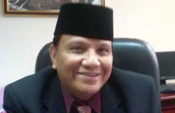 Wishnu Wardhana Siap Bersaing Cawali Surabaya 2015