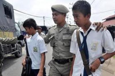 12 Pelajar Surabaya Terjaring Razia Satpol PP