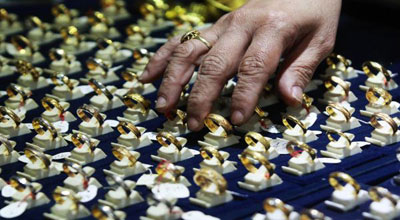 Penjualan Perhiasan Emas Meningkat 80 Persen