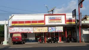 Pemkab Jombang Enggan Hentikan Izin Minimarket