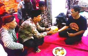 Tanda Alam SeRaSi Menang Pilkada Surabaya