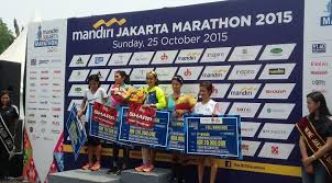 Triyaningsih Juarai Maraton Wanita Jakarta 2015