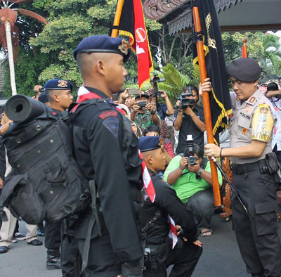 Korps Brimob Napak Tilas Madiun – Surabaya