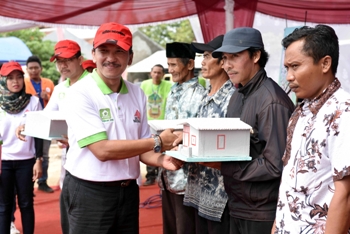 PT Semen Indonesia Salurkan Bantuan Rp1,7 M