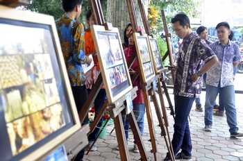 UKM Fokus Pamerkan Foto Karya ‘Kartini’ Masa Kini