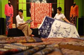 Disperindag dan Dekranasda Kembali Gelar Batik Fashion
