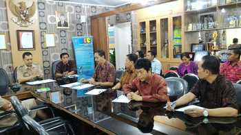 Kota Denpasar dan Semarang Belajar E-Government ke Surabaya
