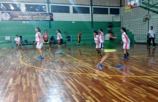 Tim Basket Popda Putri Banyuwangi Gelar Uji Coba