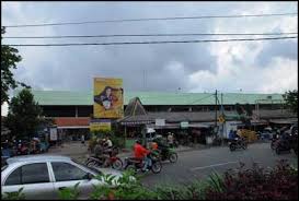Pedagang Pasar Kembang Desak PD Pasar Surya Bangun Toilet