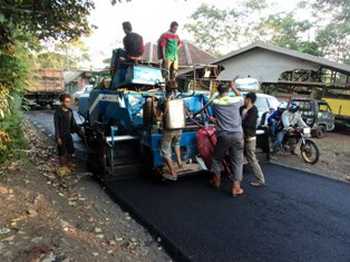 Sapu Bersih Semua Jalan Berlubang di Probolinggo