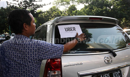 Taksi Online Rawan Tindak Kriminal dan Kecurangan
