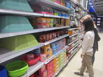 Izin Pendirian Minimarket Dihentikan di Tulungagung
