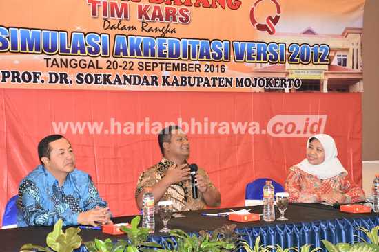 Bupati MKP Terima Tim Survei KARS RSUD Prof Dr Soekandar