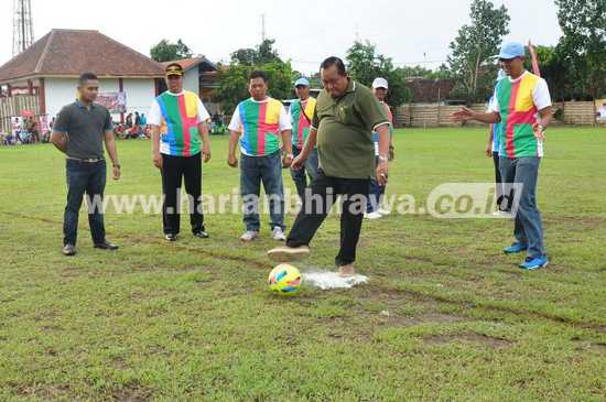 Wakil Wali Kota Mojokerto Buka Turnamen Sepak Bola Pahlawan Cup