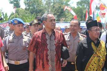Komisi III DPR RI Kunjungi Padepokan Dimas Kanjeng