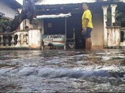 Banjir di Kota Pamekasan Berangsur Surut