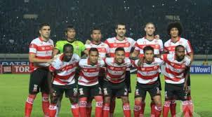 Madura United Taklukkan Semen Padang 2-1