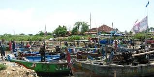 Tercemar, Nelayan Pantura Sebulan Tanpa Penghasilan