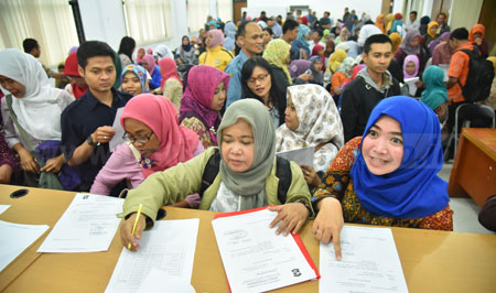 Perpanjangan Outsourcing SD-SMP Tuntas, SMA/SMK Masih Ngambang