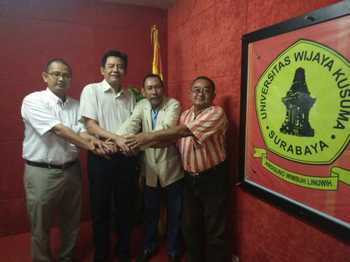 Sucahyono, Dekan Baru Fisip UWK Surabaya