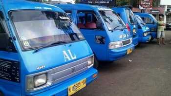 Angkot di Kota Malang Terancam Taksi Online
