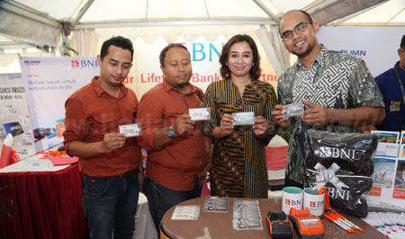 Pemkot Surabaya-BI Launching Uang e-Parkir Meter