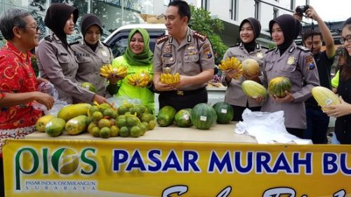 Kapolrestabes Surabaya Ikut Ramaikan Pasar Murah Artotel