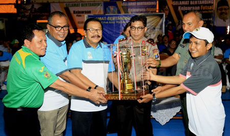 Gubernur Jatim Buka Turnamen Futsal antar Pokja Wartawan
