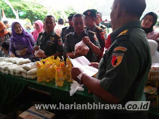 Kodim 0807 Tulungagung Gelar Pasar Murah HUT TNI Ke-72