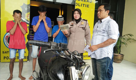 Polrestabes Surabaya Bekuk Komplotan Penadah Curanmor
