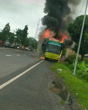 Bus Terbakar, Siswa SD Wangkal Sidoarjo Batal Liburan