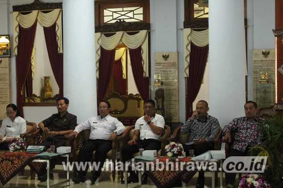 Bupati Blitar Sosialisasikan Pembangunan RSUD Srengat Bersama KPK
