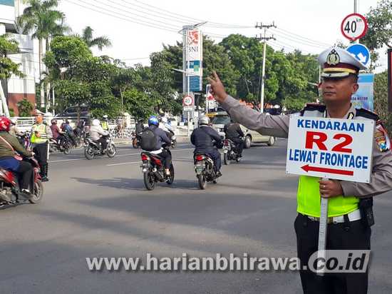 Polrestabes Surabaya Sosialisasikan Kanalisasi Frontage Road Sisi Barat