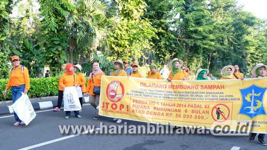 Pemkot Kampanyekan Surabaya Bebas Sampah 2020 di CFD