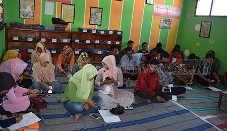 UWM Surabaya Memajukan Pemuda Situbondo