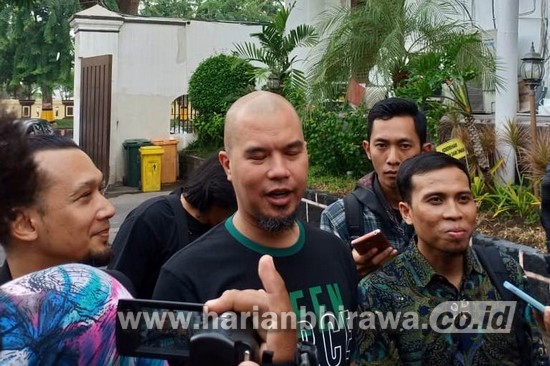 Ahmad Dhani Datangi Polrestabes Surabaya Terkait Persekusi
