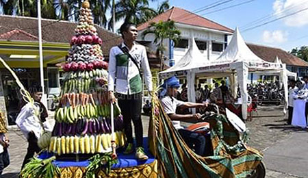 Semarakkan Maulid Nabi Dengan Parade Ancak Agung