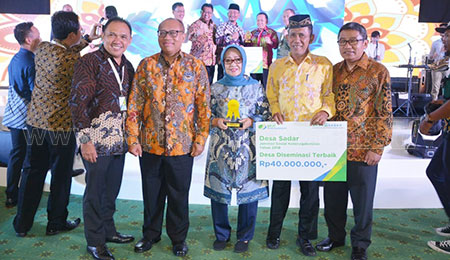 Desa di Jombang Terima Penghargaan BPJS Ketenagakerjaan