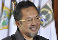 Gubernur Diminta Kaji Ulang Pendirian Pengolahan Limbah B3