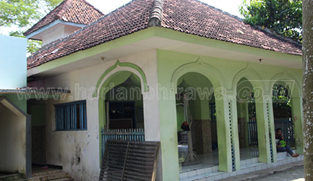 Mengunjungi Masjid Gedang di Ponpes Bahrul Ulum, Jombang