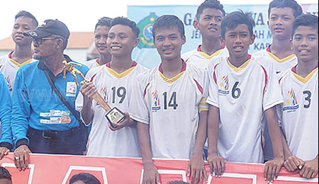 Tim Siswa SMP Kec Sidoarjo Juara I GSI 2019