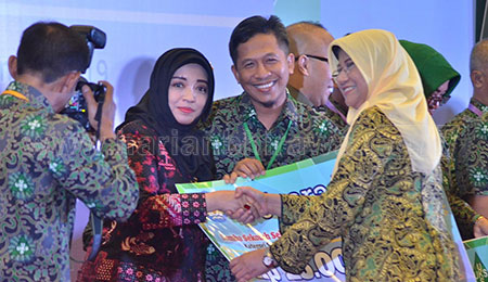 SD Muhammadiyah GKB II Gresik Raih Juara Sekolah Sehat Tingkat Nasional