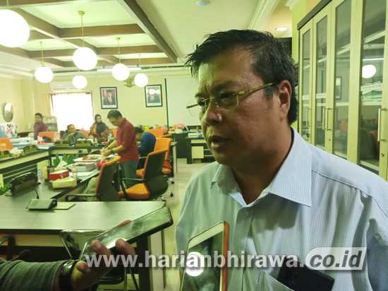 Komisi B DPRD Surabaya Minta Plt PD Pasar Mundur