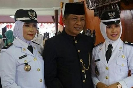 Dua Istri Wakil Bupati Blitar Dilantik Menjadi Kades