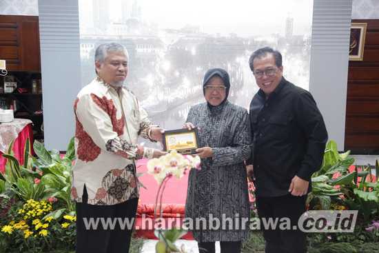 DPR RI Puji Program Ketahanan Pangan Keluarga Surabaya