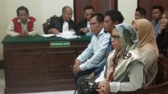 Pengacara Terdakwa Beberkan Bukti Didepan Majelis Hakim PN Surabaya