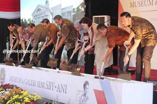 Indartato, Bupati Pacitan yang Bangga Dengan SBY Presiden Ke-6 RI