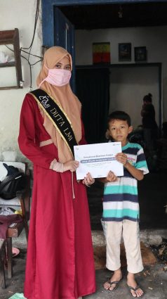 Askrindo Syariah dan Laznas LMI Bagikan Beasiswa Tahfidz di Jawa Timur
