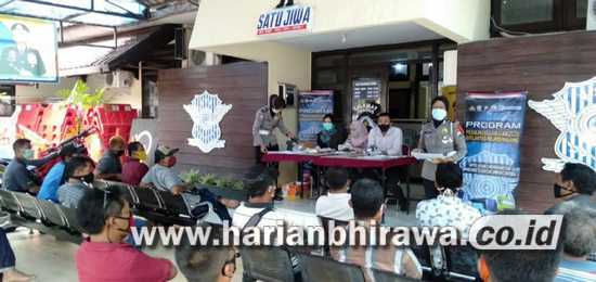Ribuan Sopir Angkutan Umum di Kabupaten Malang Terdampak Covid-19 Terima BLT